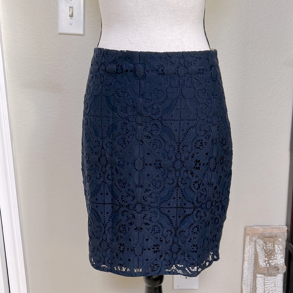 NWT navy blue pencil skirt